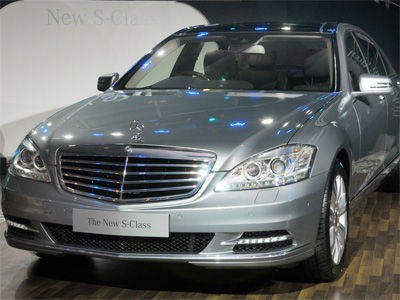 Daimler receives over 30,000 orders for new Mercedes S class